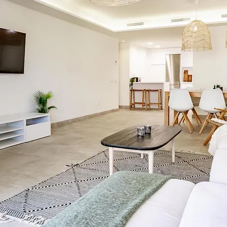 Inf12a- Close To And Old Town Appartement